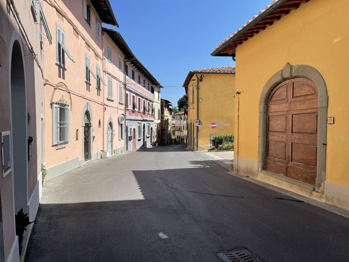 Toscana Holiday Village Montopoli in Val dʼArno Екстериор снимка